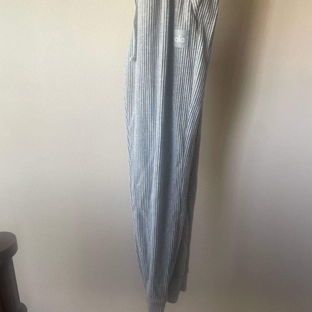 Alo MUSE RIB  Gray Pants PREOWNED